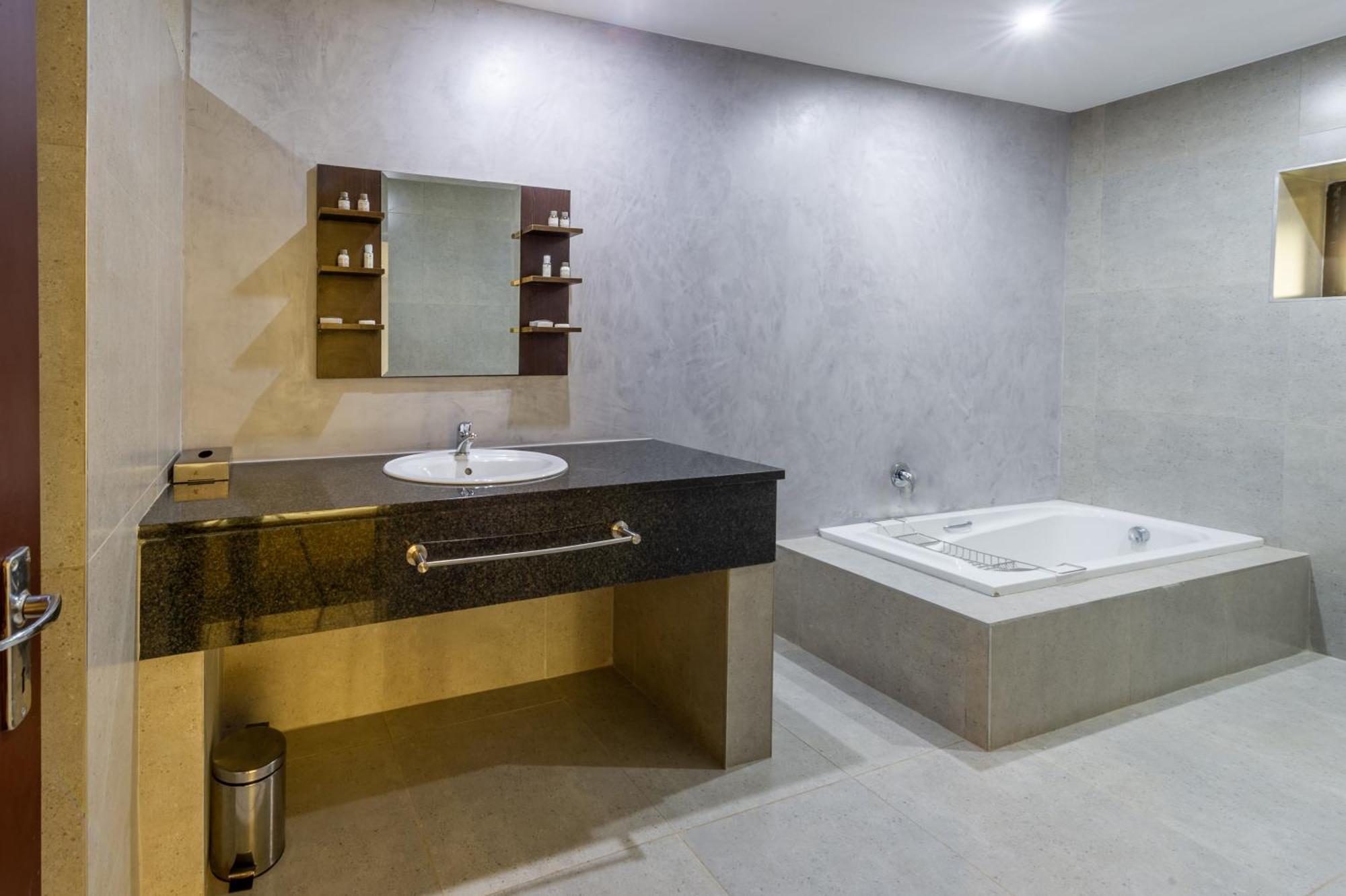 La Joya Lodge Conference Centre And Spa Pelindaba Extérieur photo